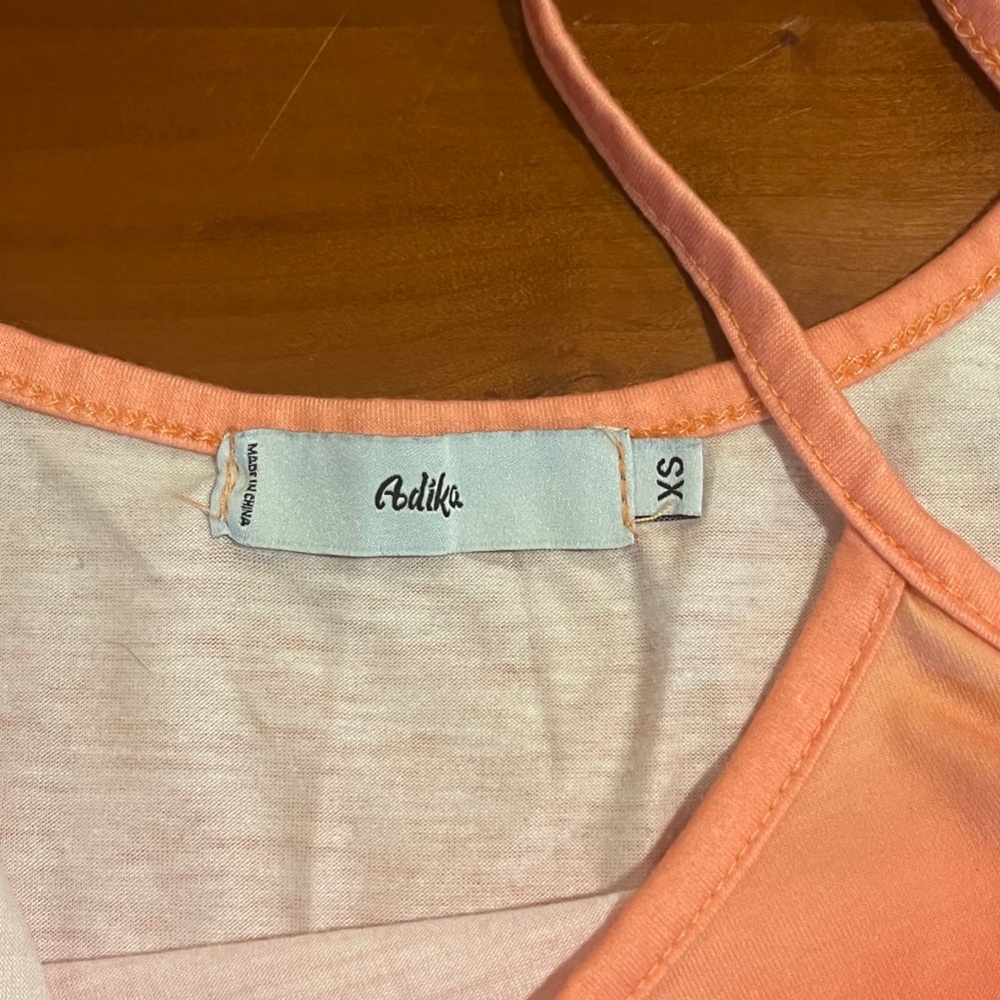 Crop Top - Picture 2 of 3